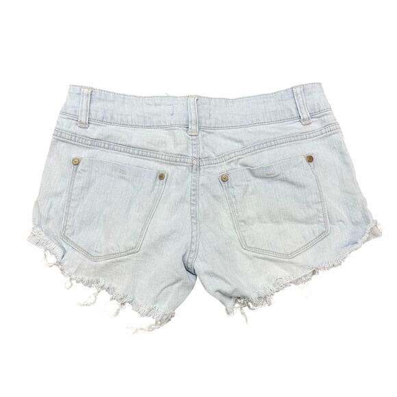 Altar’d State Women's Shorts 27/5 (29x2) Light Wash Frayed Legs Distressed - Picture 2 of 9